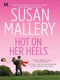 Hot on Her Heels (Mills & Boon M&B) (Lone Star Sisters, Book 5)